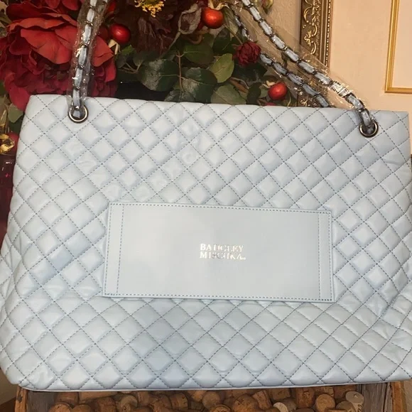 Bagley, Mischka weekender travel bag - Picture 2 of 7